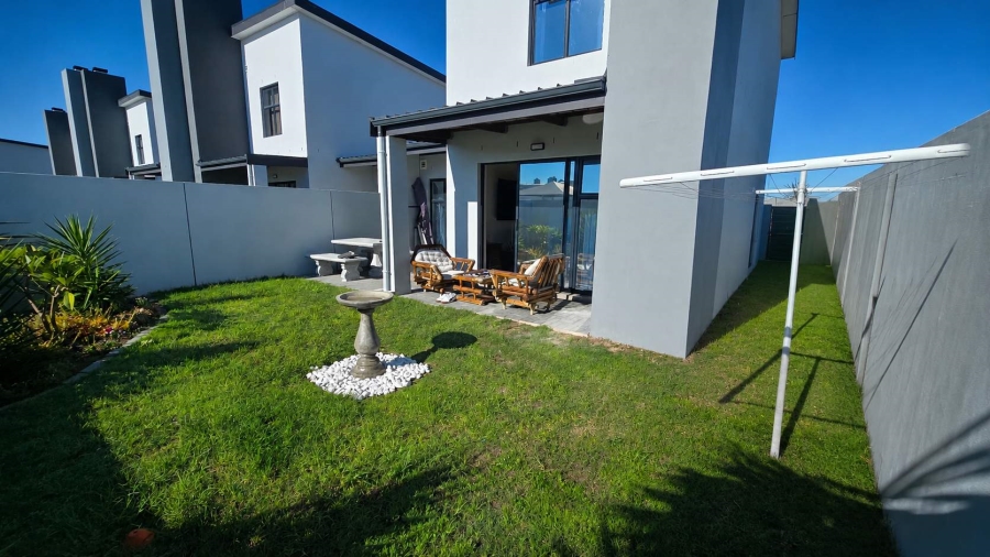 3 Bedroom Property for Sale in Zonnendal Western Cape